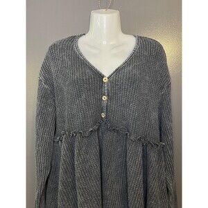 Blue Buttercup Tunic Top Womens Large Gray Waffle Knit Button Front Ruffle